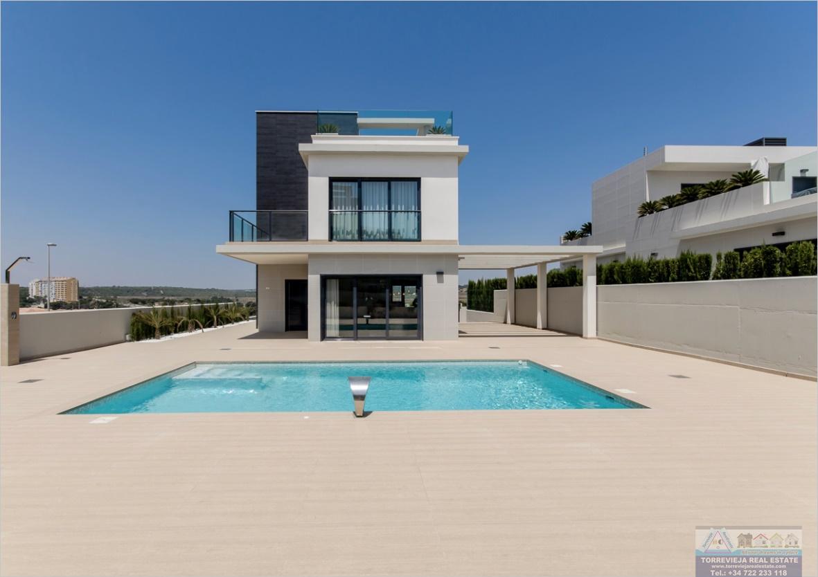 Venta de villa en Orihuela
