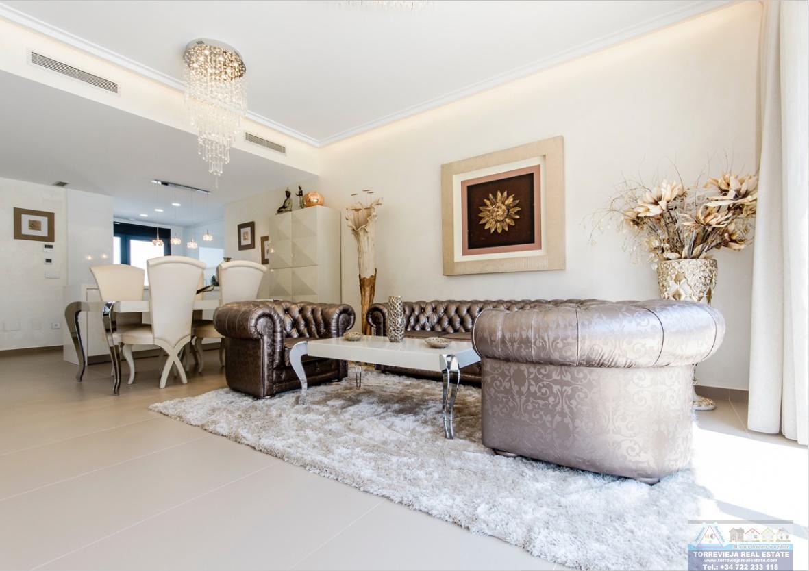 Venta de villa en Orihuela