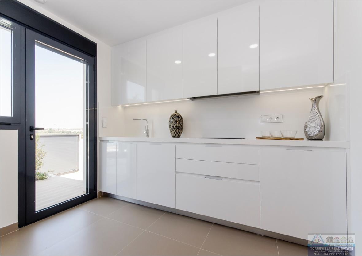 Venta de villa en Orihuela