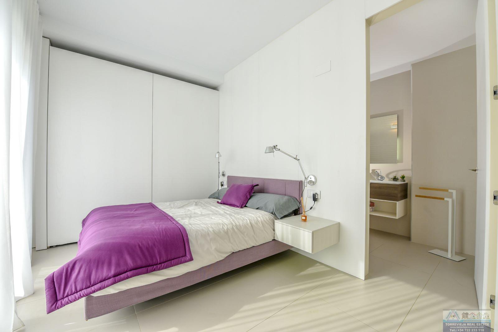 Venta de villa en Orihuela