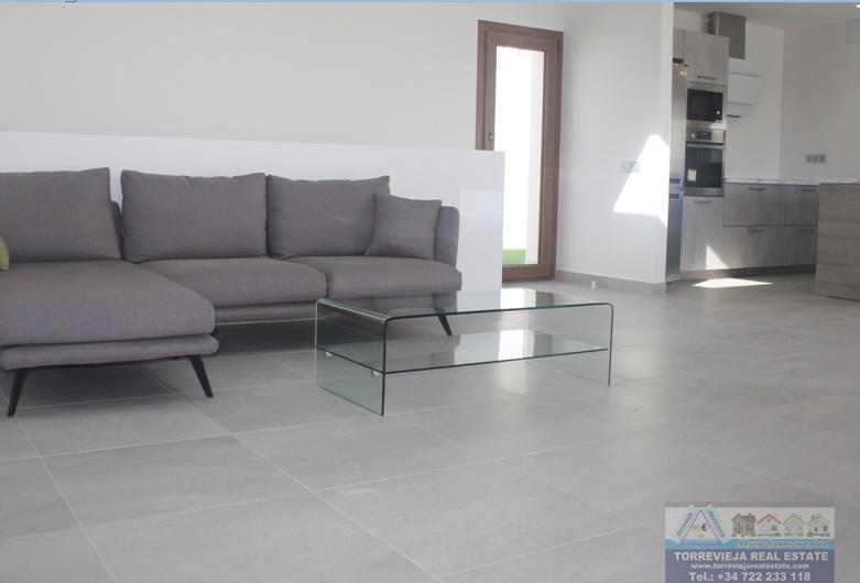 For sale of villa in Torrevieja
