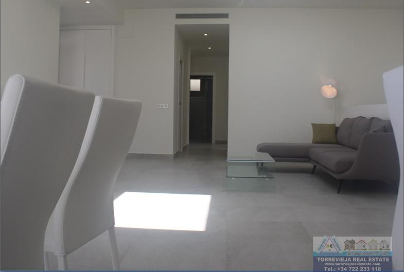 For sale of villa in Torrevieja