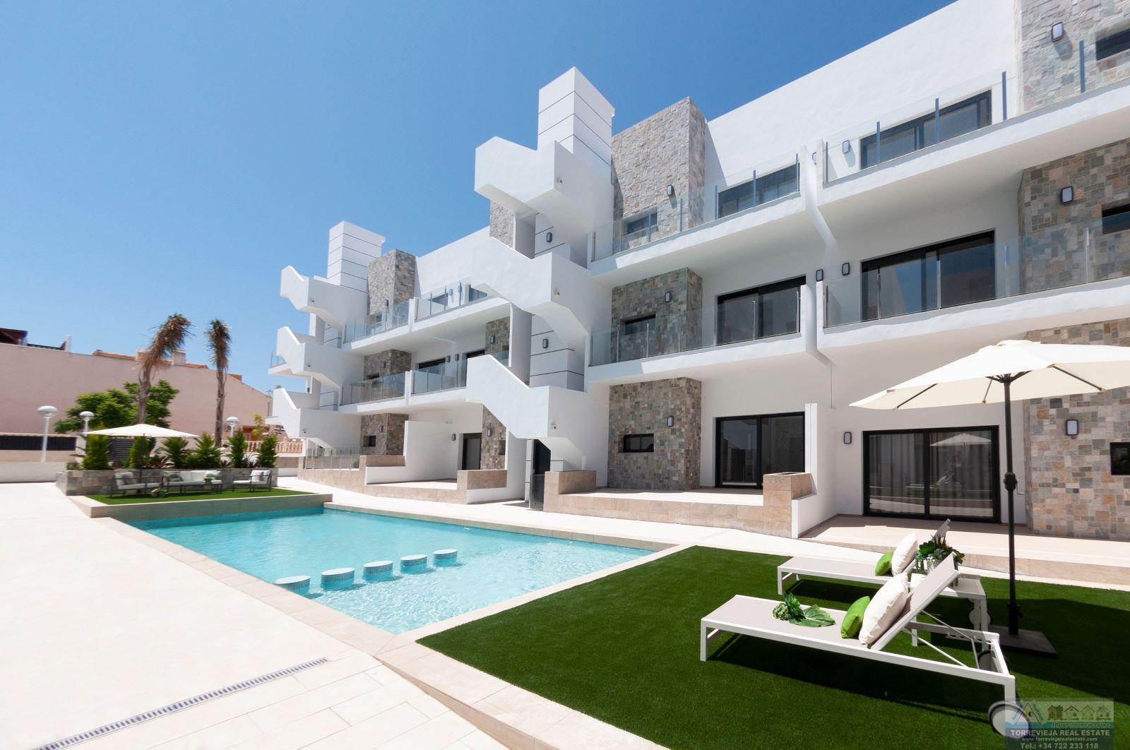 For sale of apartment in Elche
