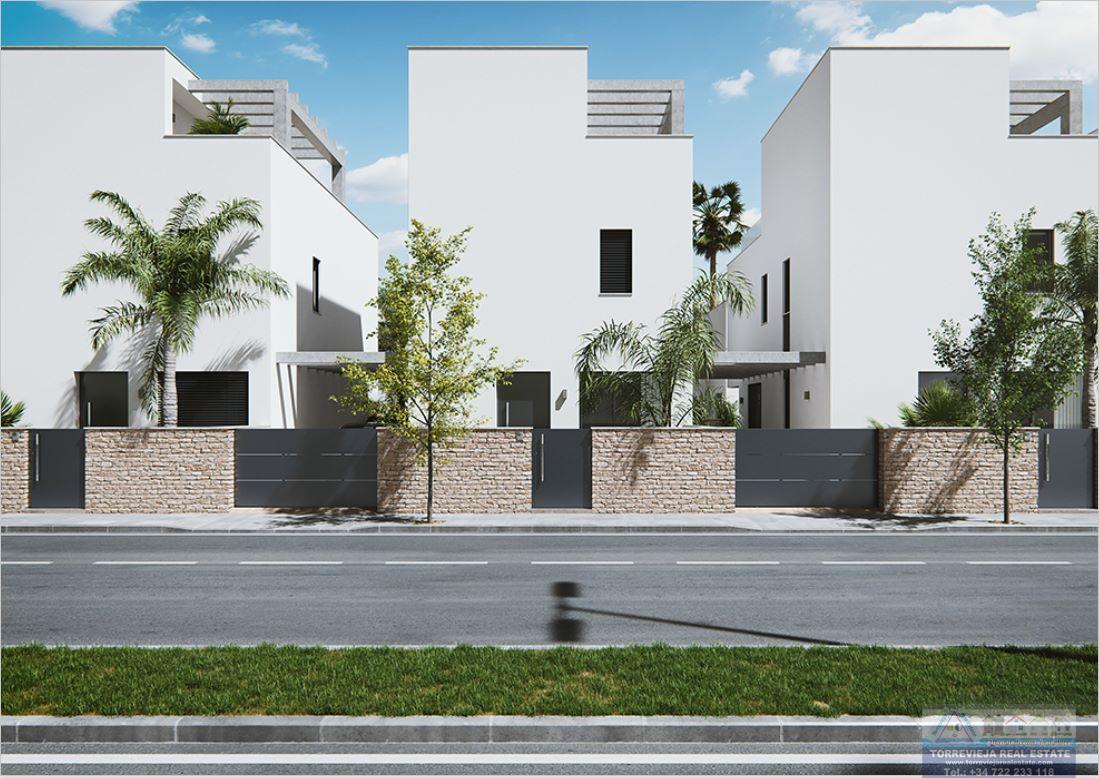 For sale of villa in Pilar de la horadada