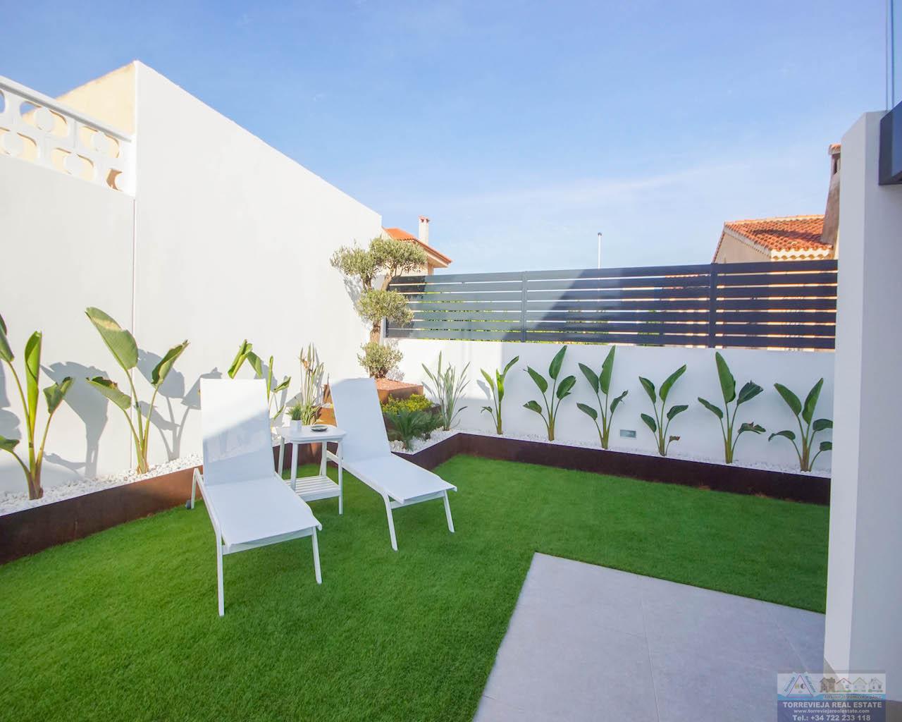 For sale of villa in Torrevieja