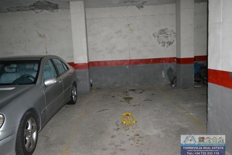 For sale of garage in Torrevieja