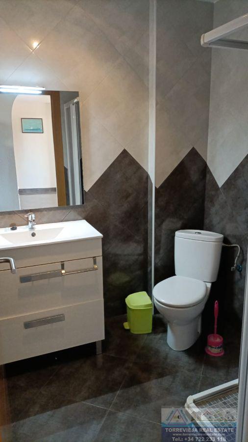 For sale of apartment in Torrevieja
