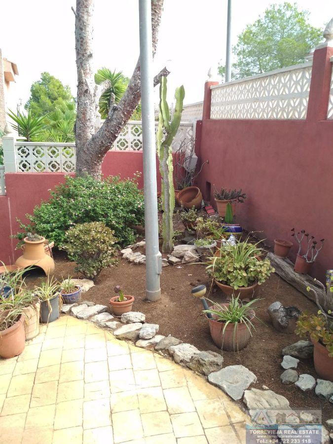 Venta de villa en San Miguel de Salinas
