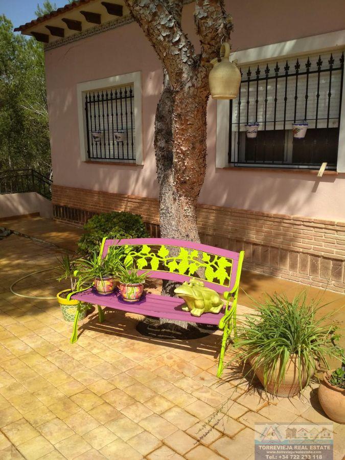Venta de villa en San Miguel de Salinas