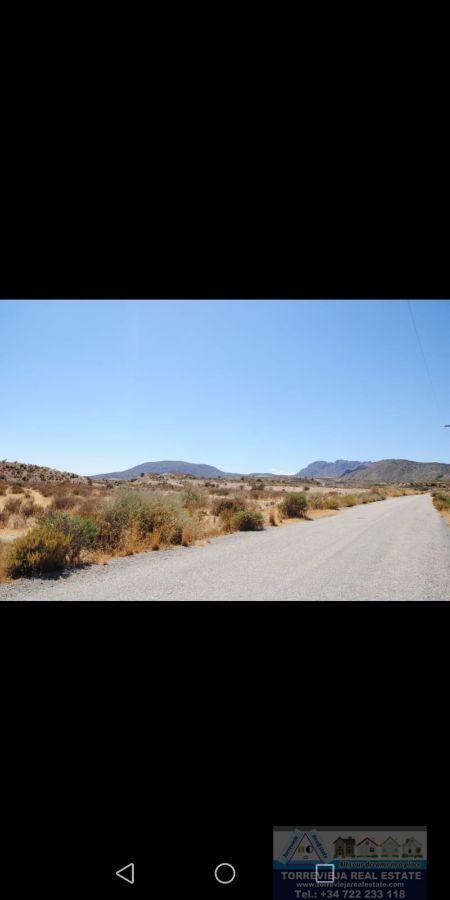 Venta de terreno en Abanilla