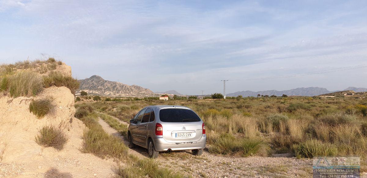 Venta de terreno en Abanilla