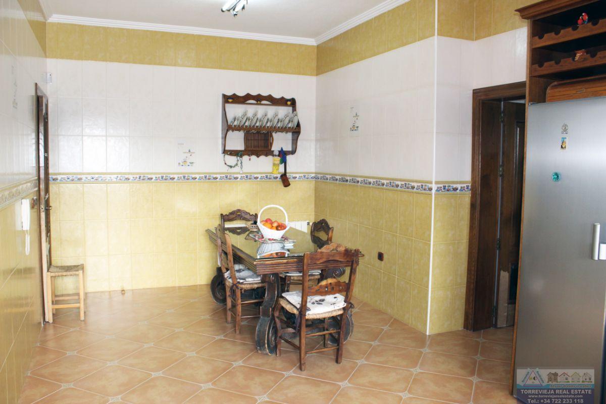 Venta de chalet en Dolores