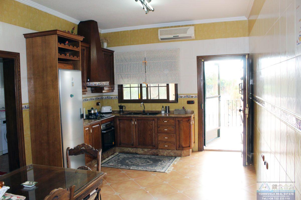 Venta de chalet en Dolores