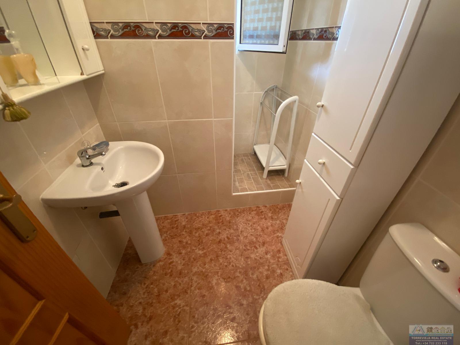 For sale of duplex in Torrevieja