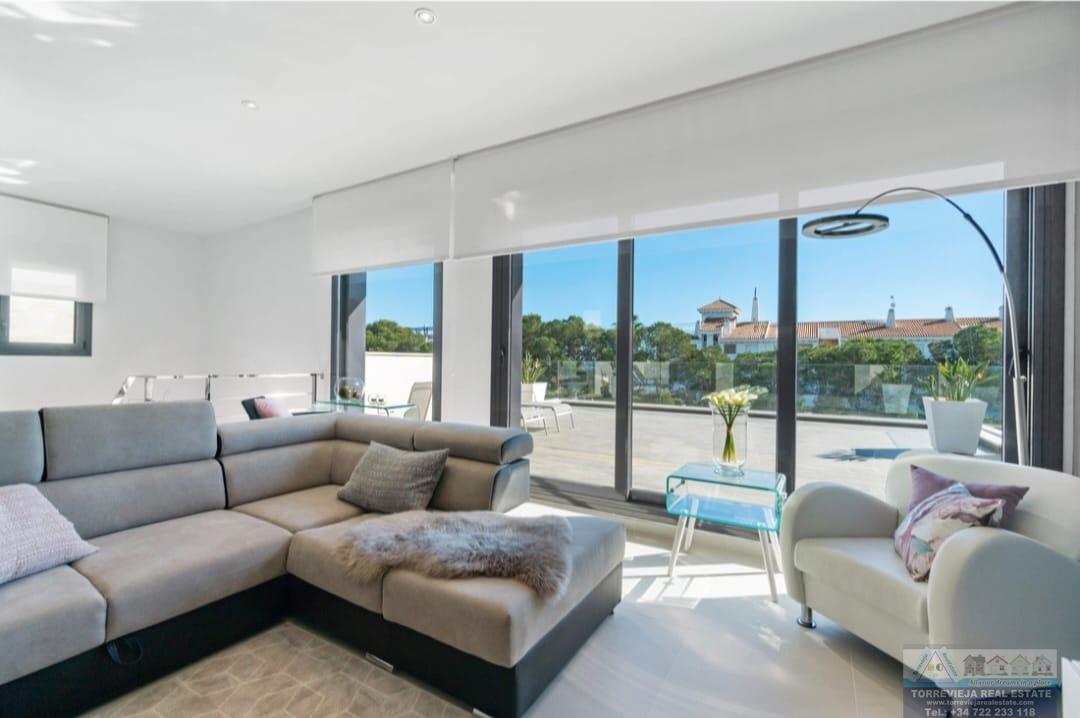 Salg av chalet i Orihuela Costa