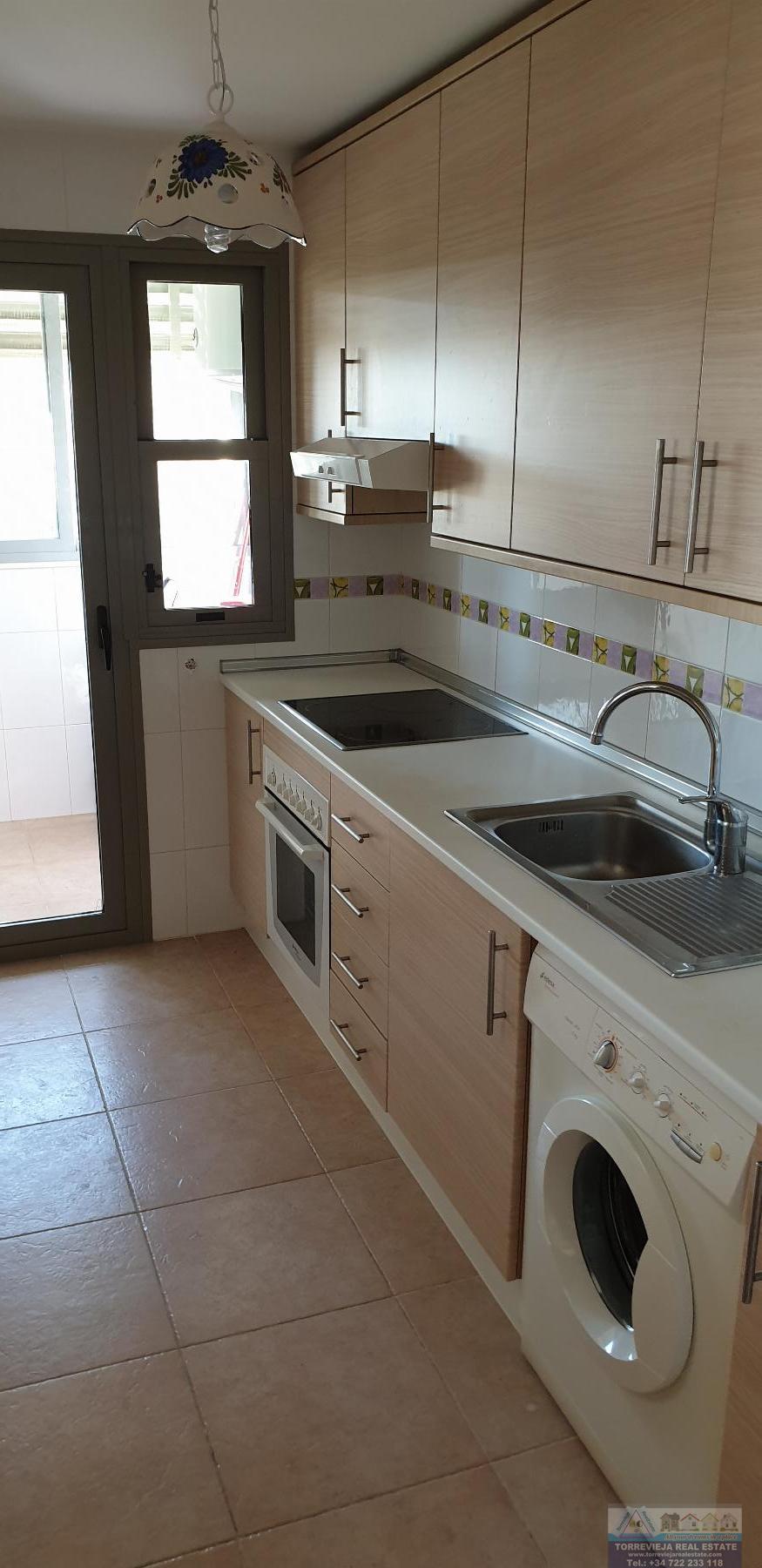 For sale of apartment in Guardamar del Segura