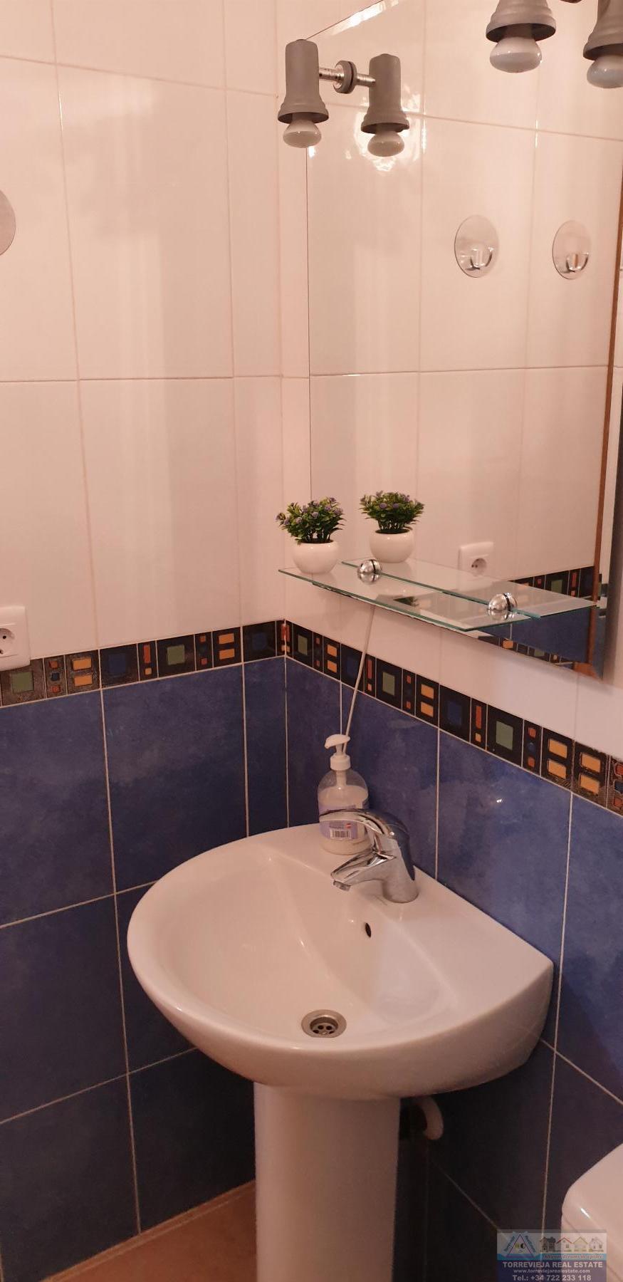 Sprzedaż z apartament w Guardamar del Segura