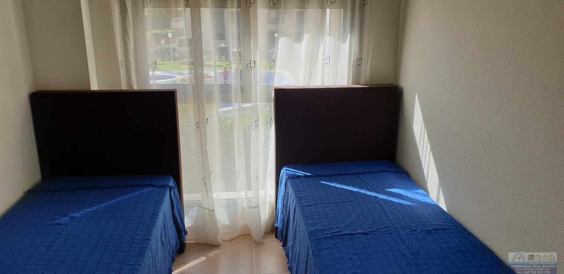 Sprzedaż z apartament w Guardamar del Segura