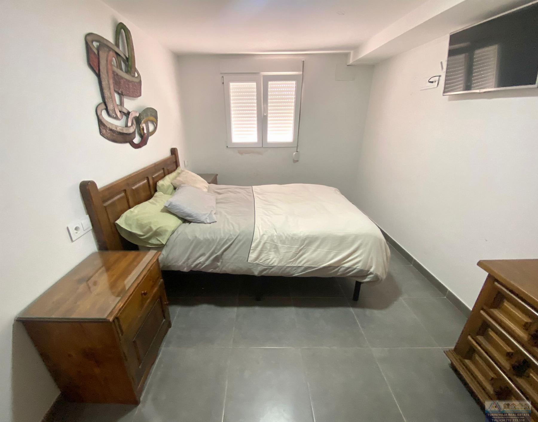 Köp av chalet i Torrevieja