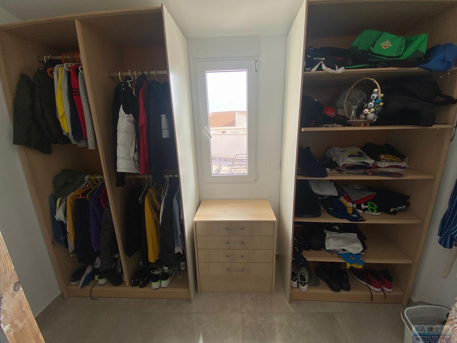 Köp av chalet i Torrevieja