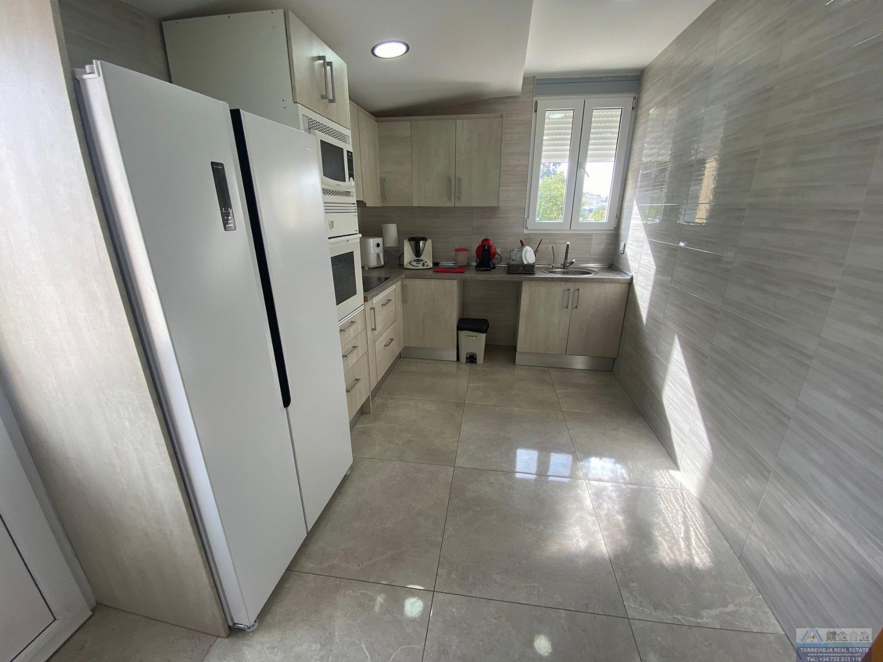 Köp av chalet i Torrevieja