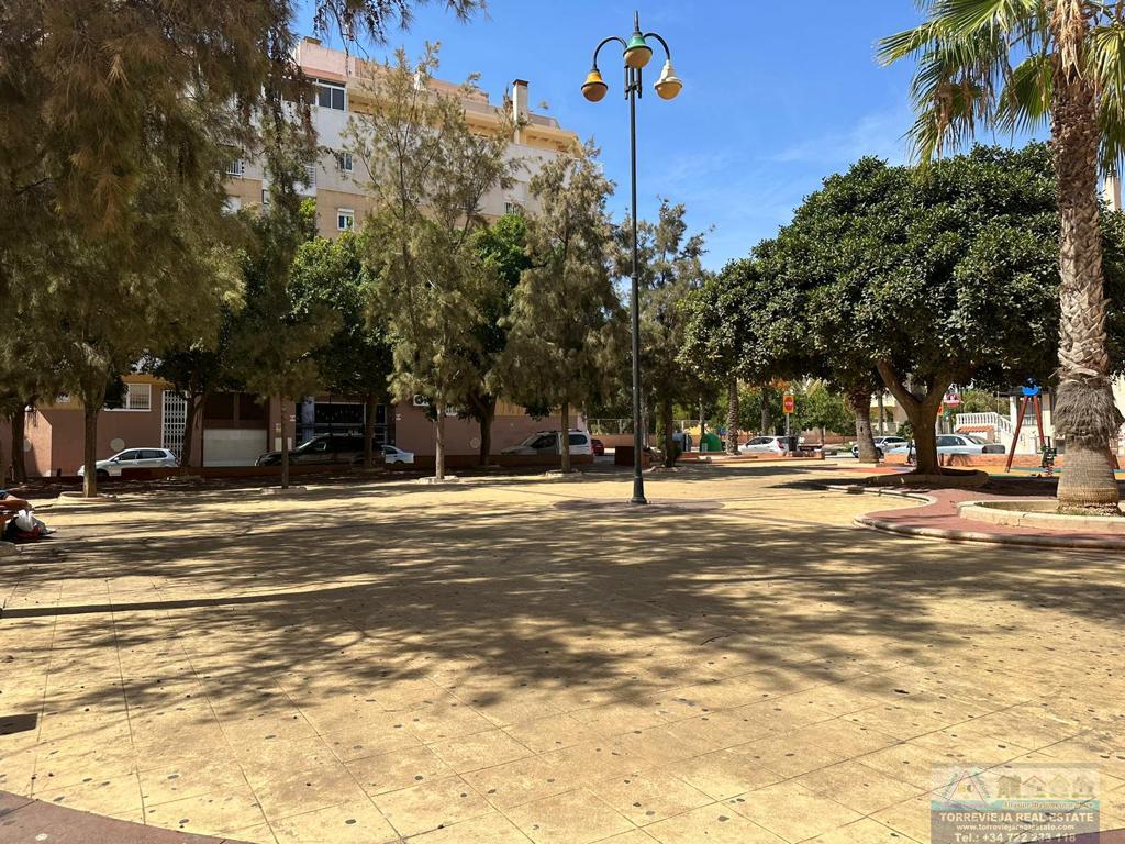 For sale of penthouse in Torrevieja