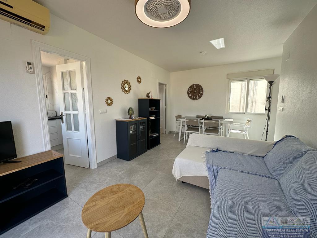 For sale of penthouse in Torrevieja