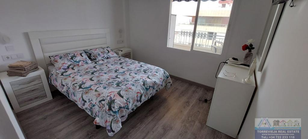 Sprzedaż z apartament w Torrevieja