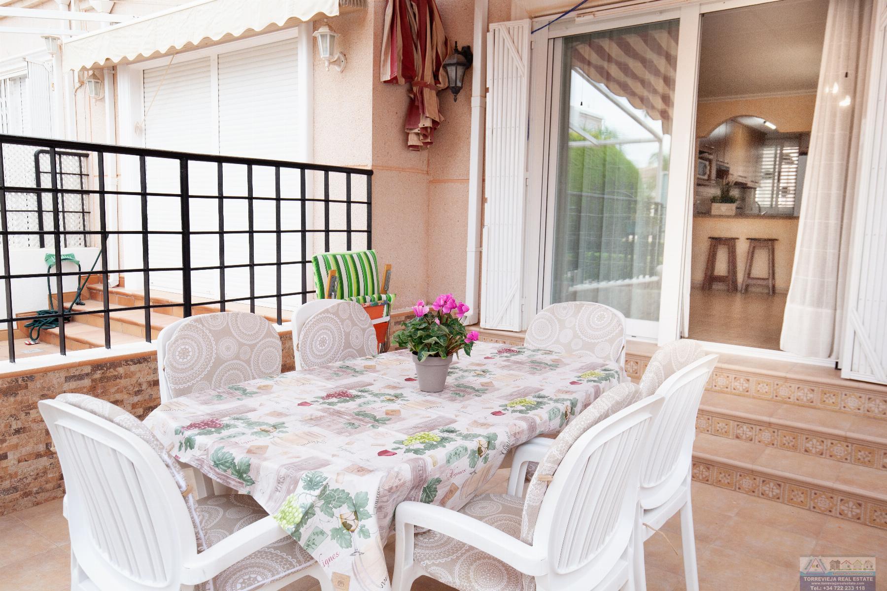 Venta de bungalow en Orihuela Costa