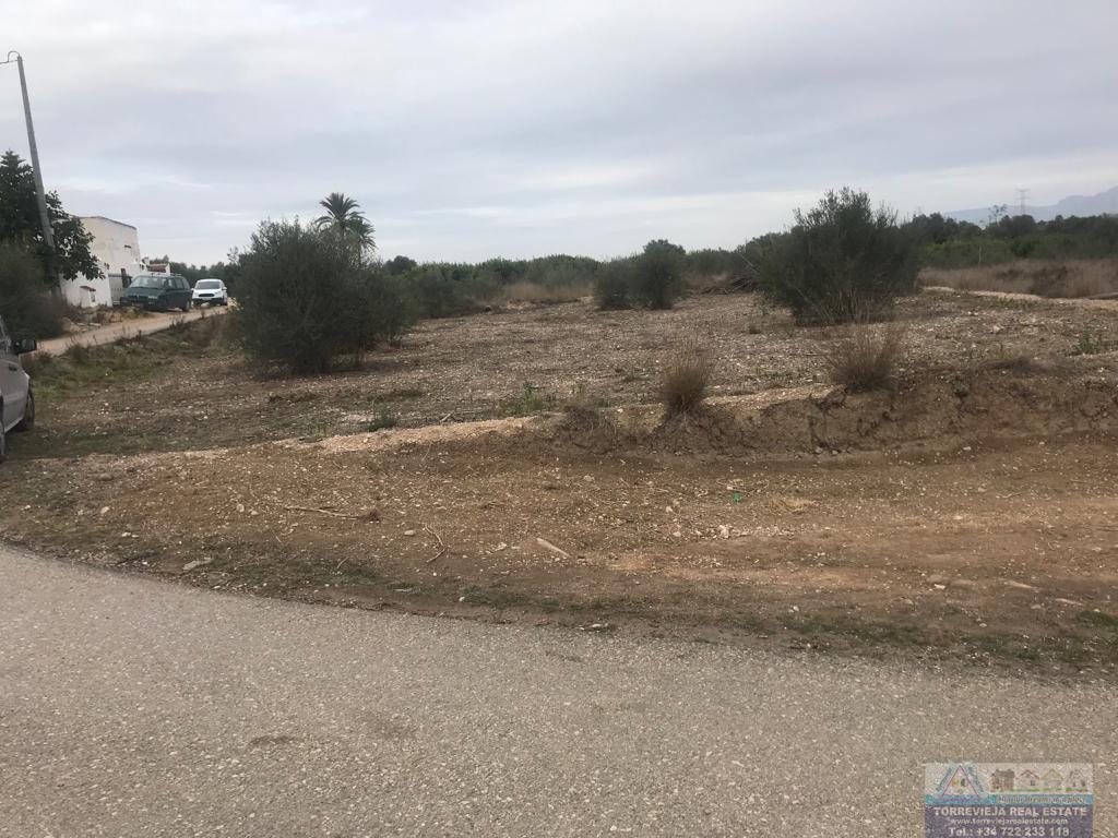 Venta de terreno en Benferri