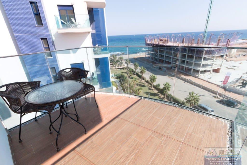 Myynti
 from
 huoneisto
 sisään

 Torrevieja