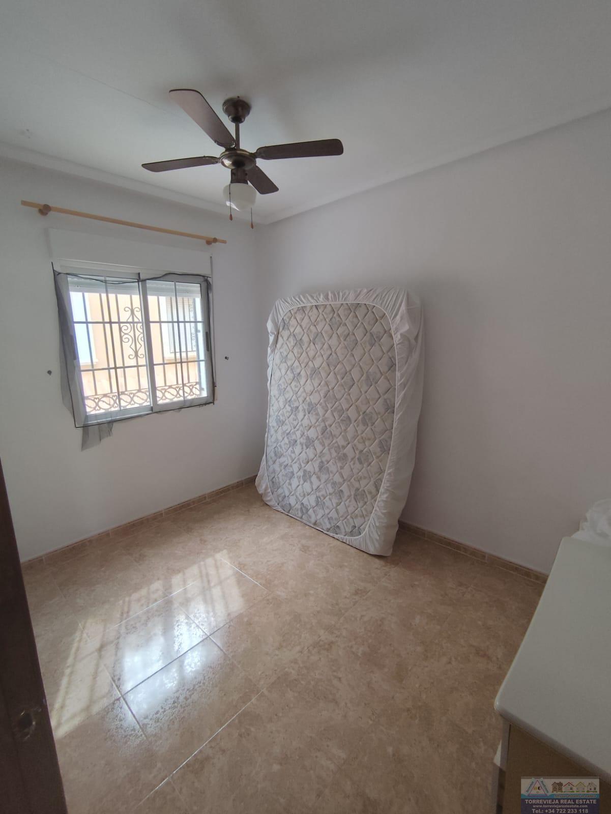 Venta de chalet en Villamartín
