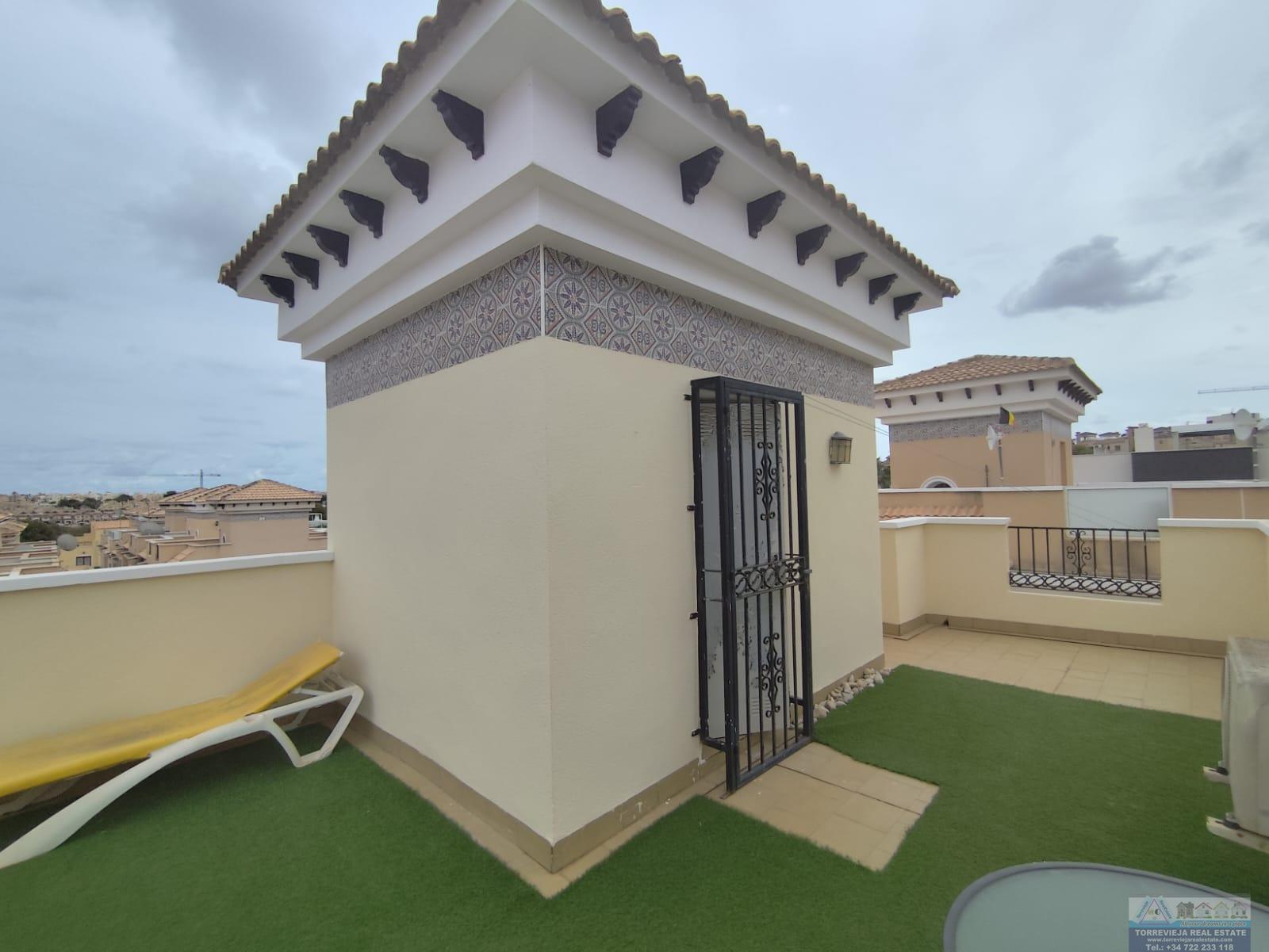 Venta de chalet en Villamartín