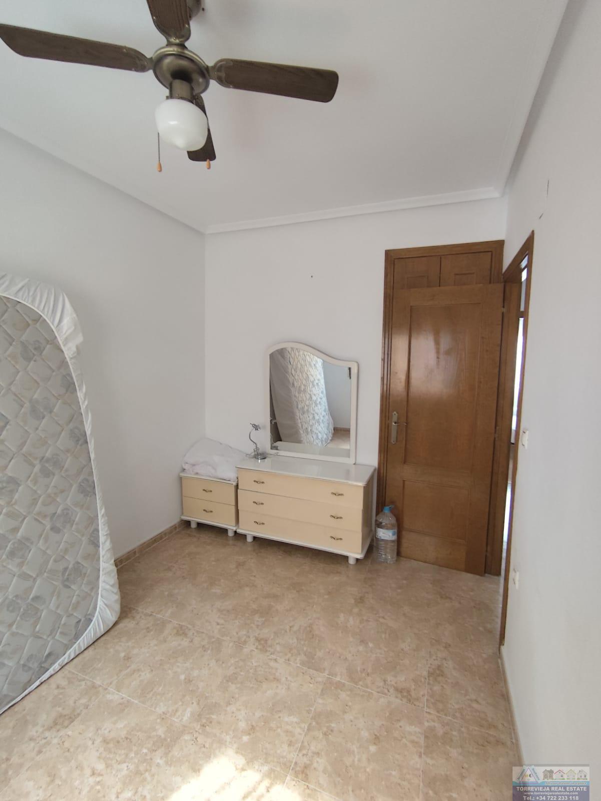 Venta de chalet en Villamartín