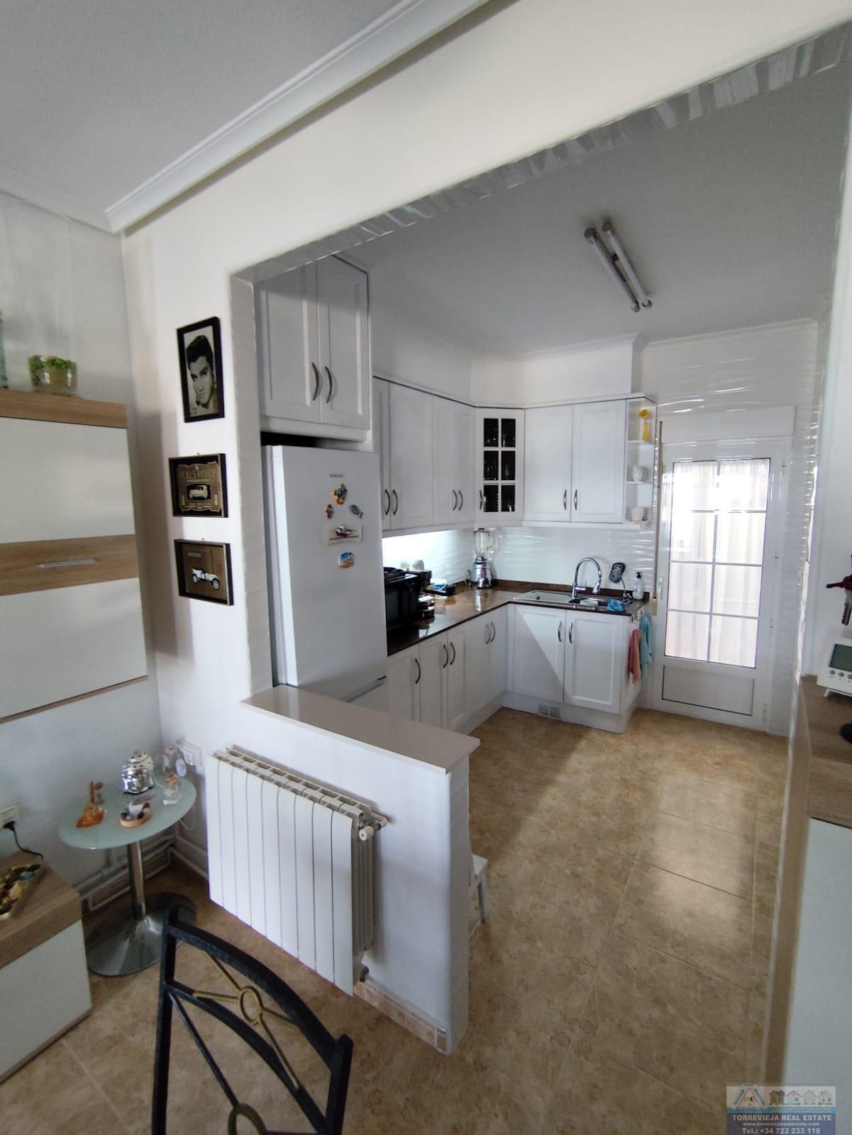 Venta de chalet en Villamartín