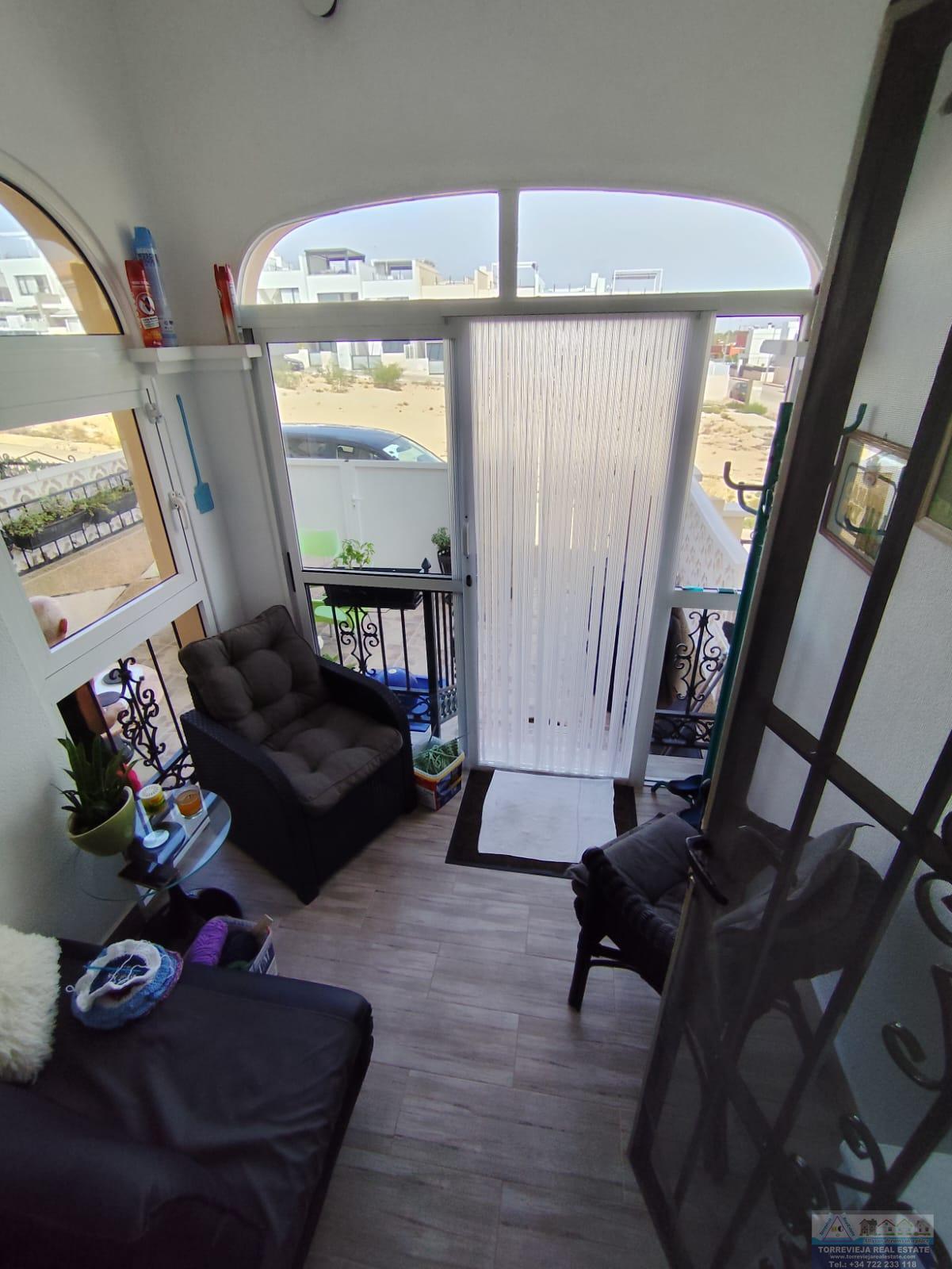 Venta de chalet en Villamartín