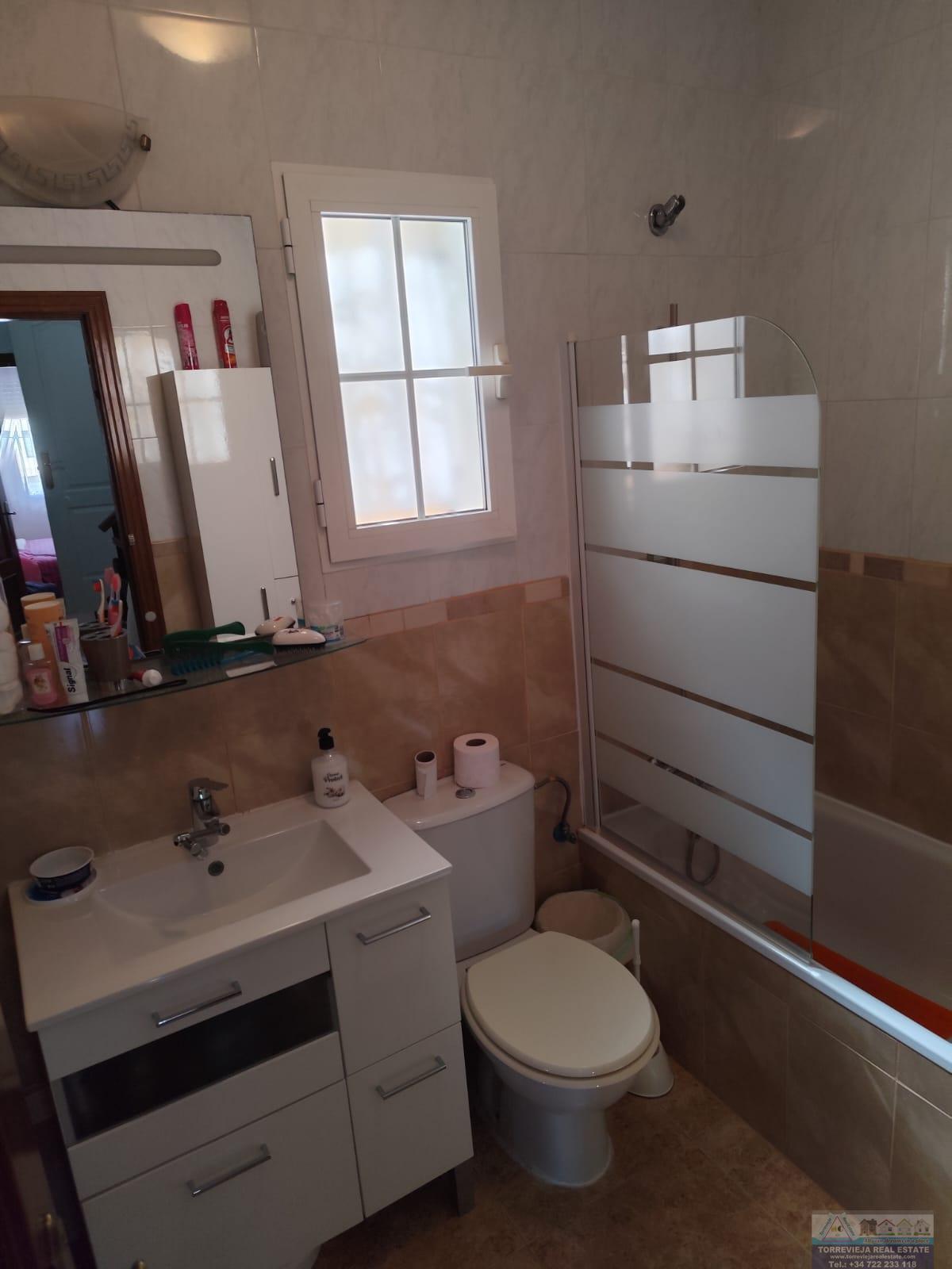 Venta de chalet en Villamartín