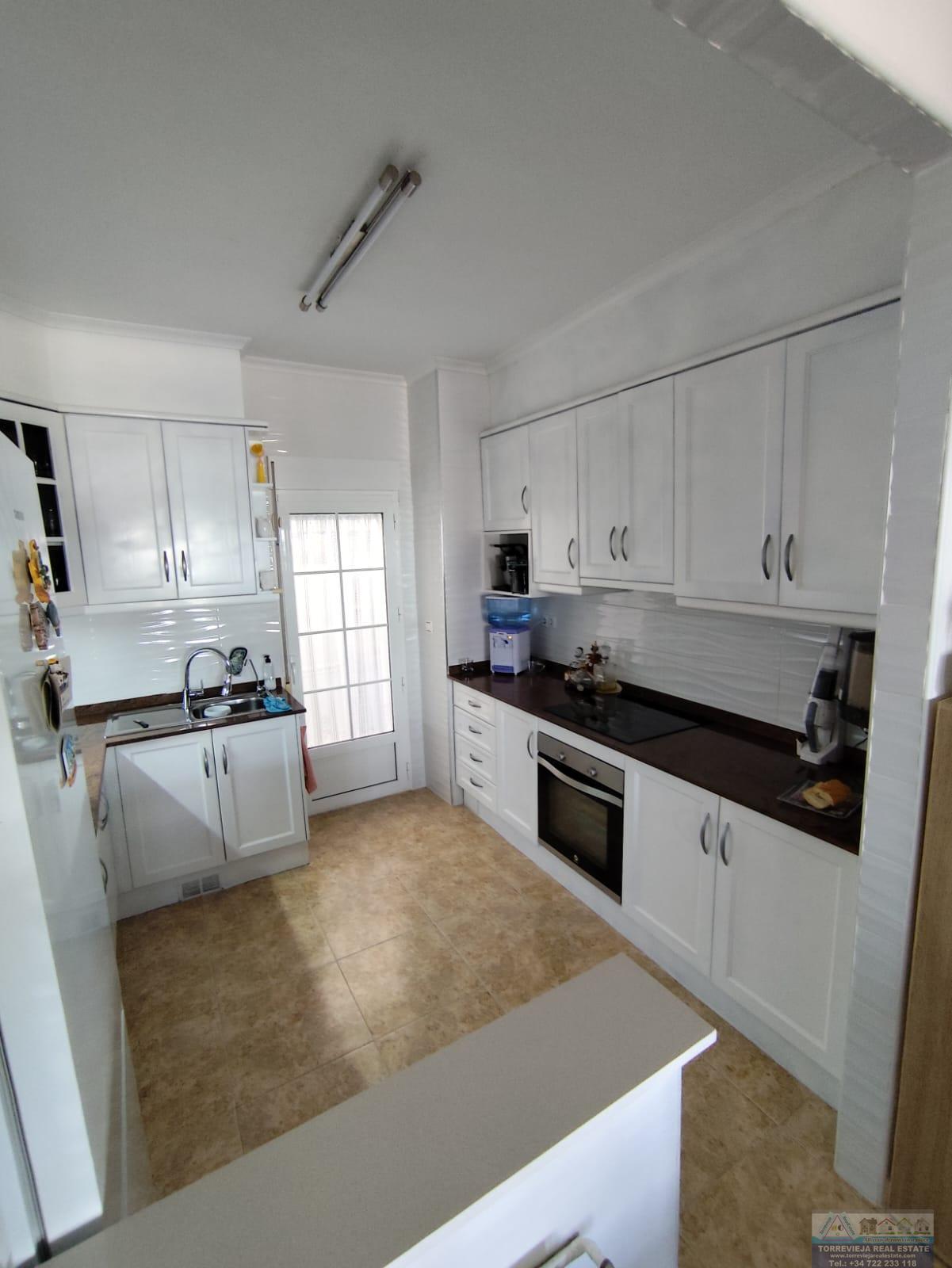 Venta de chalet en Villamartín