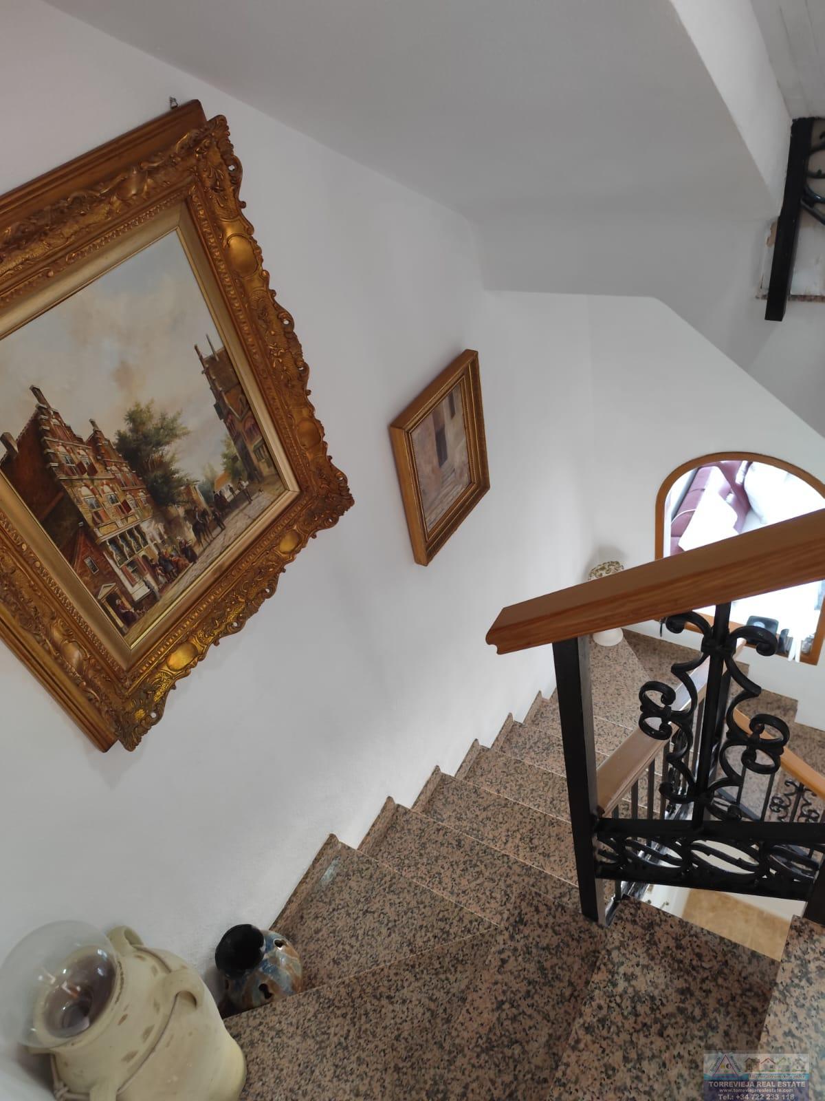 Venta de chalet en Villamartín