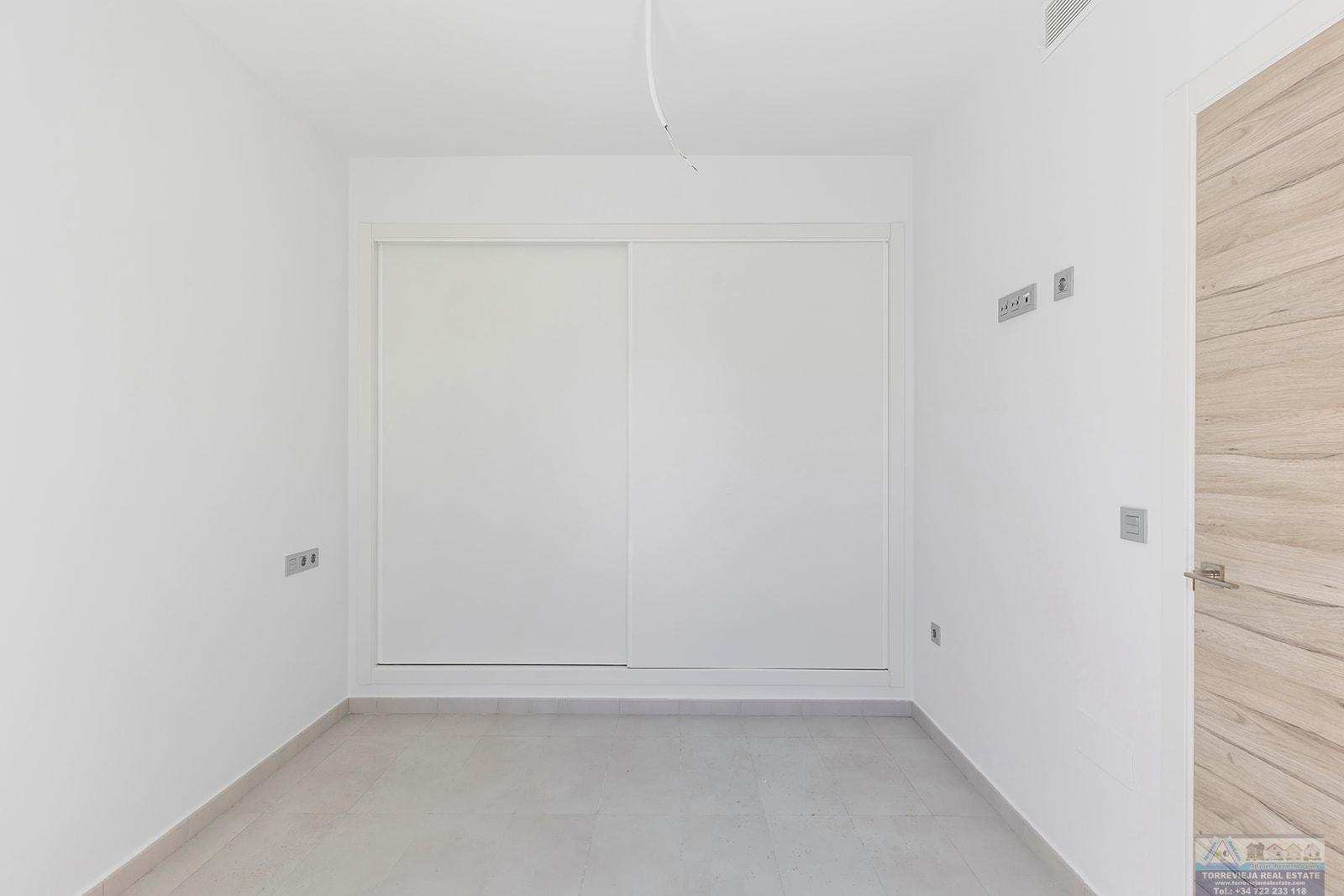 For sale of villa in Orihuela