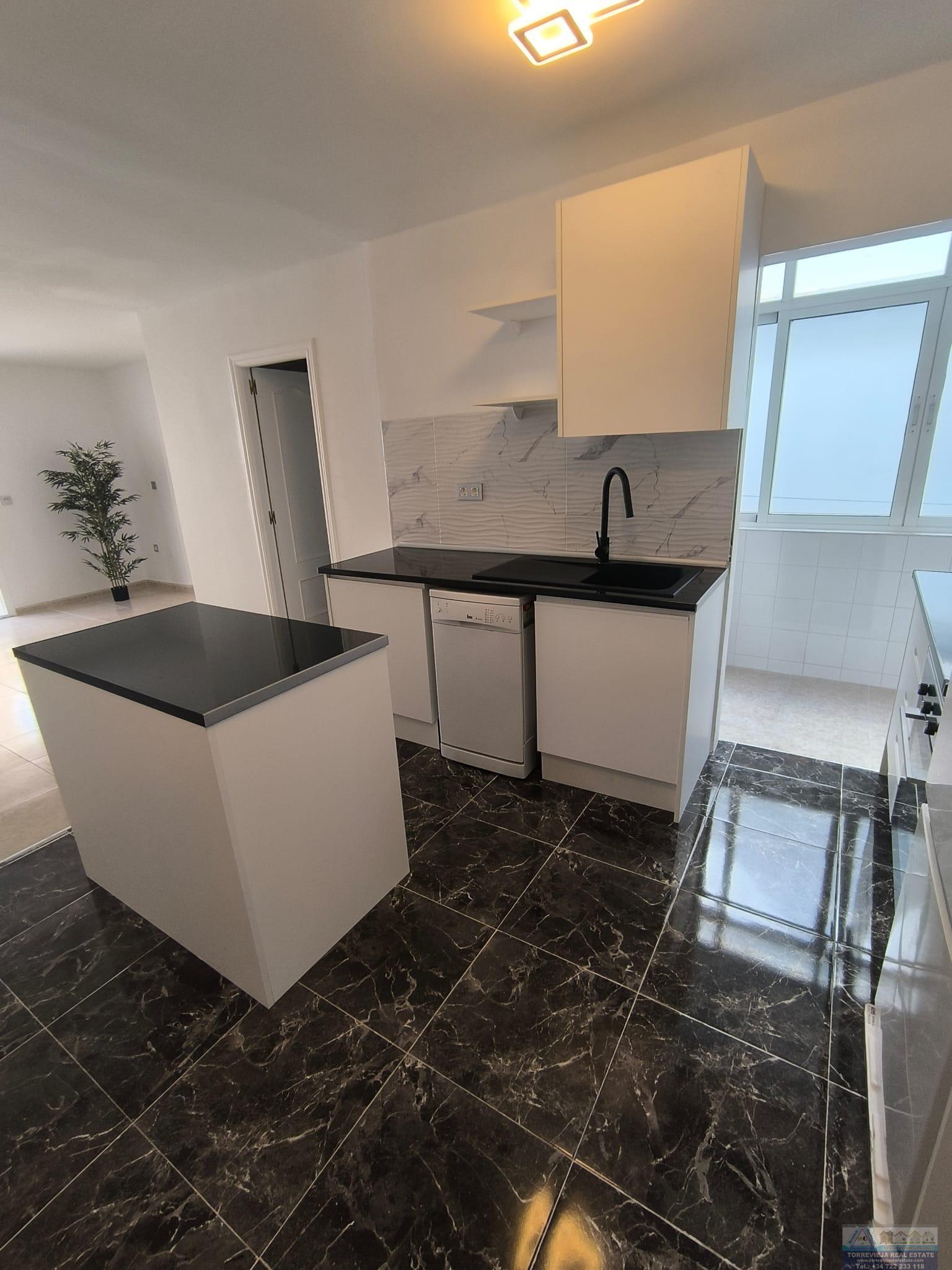 For sale of apartment in Torrevieja