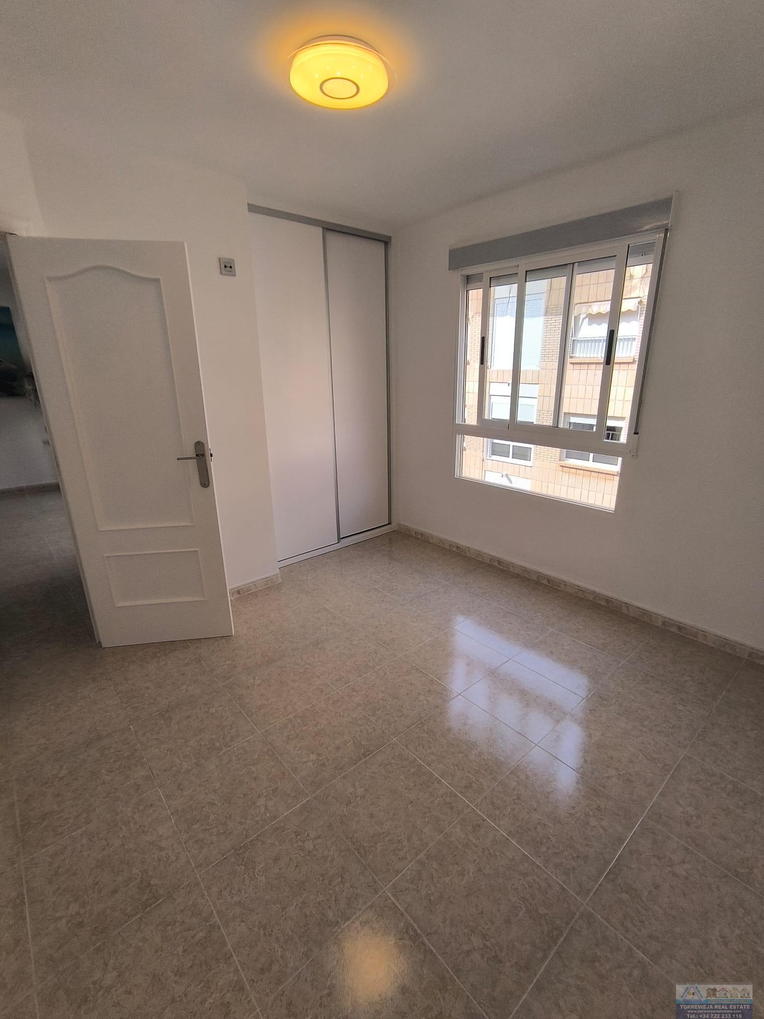 For sale of apartment in Torrevieja