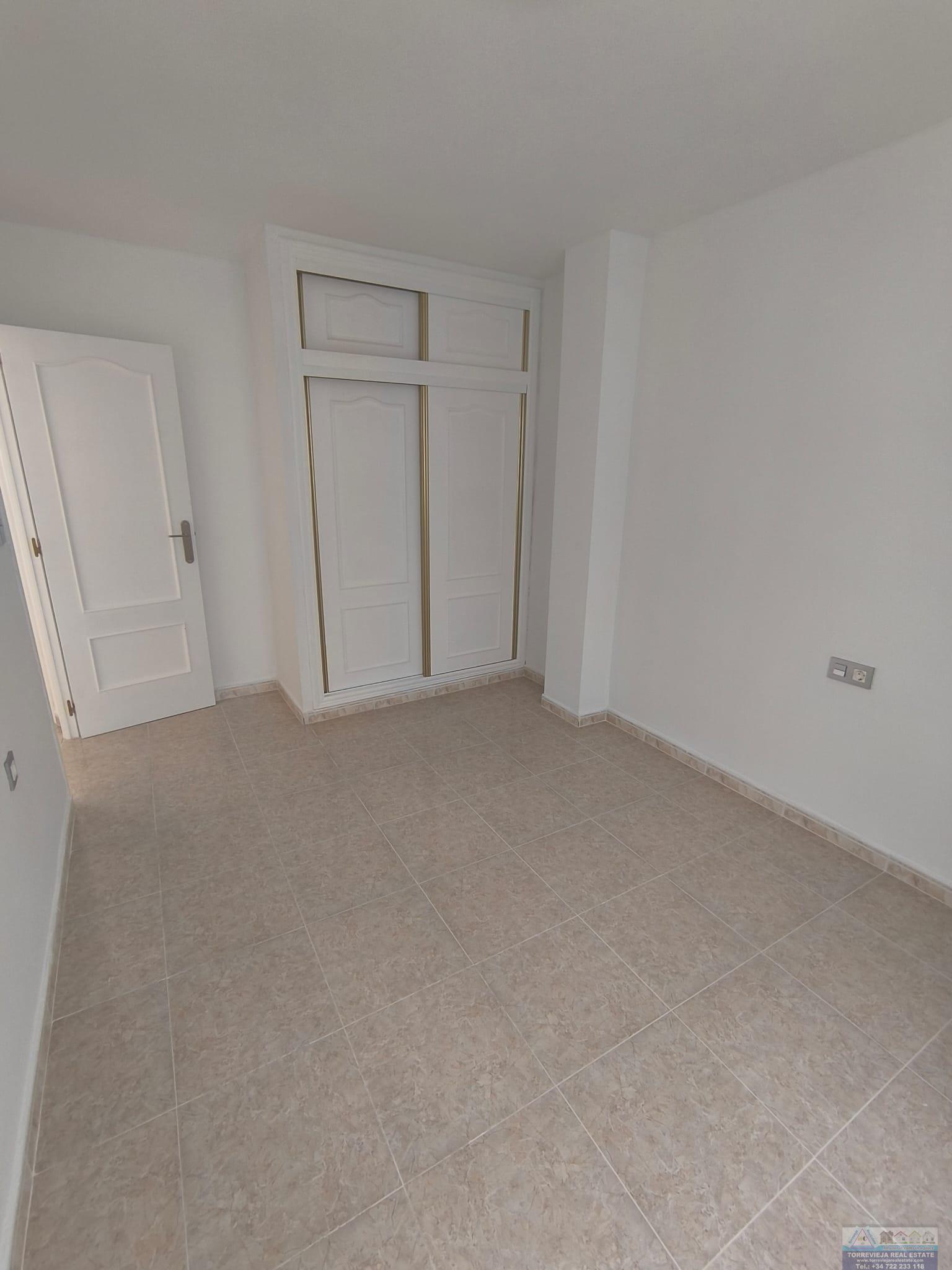 For sale of apartment in Torrevieja