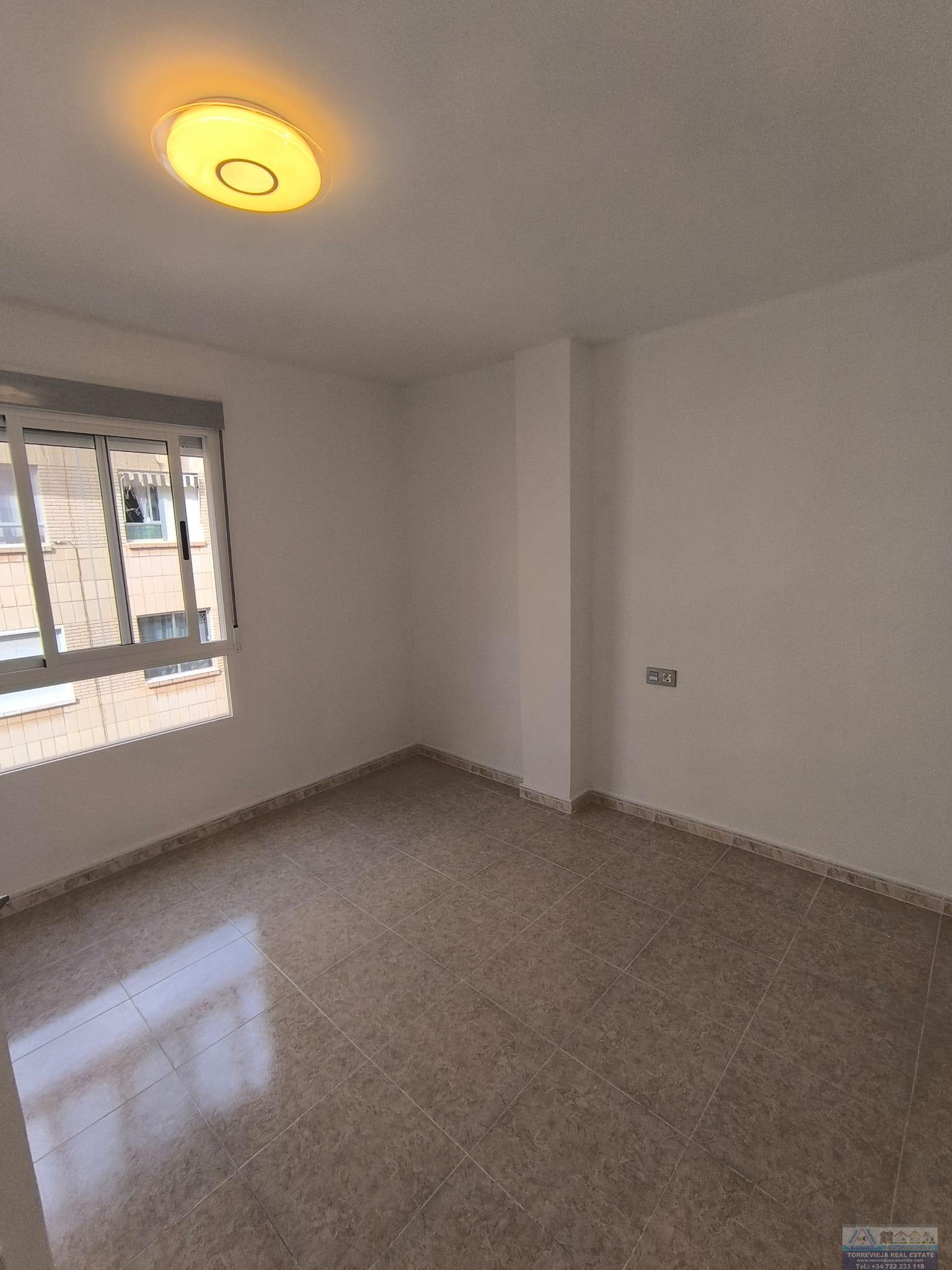 For sale of apartment in Torrevieja