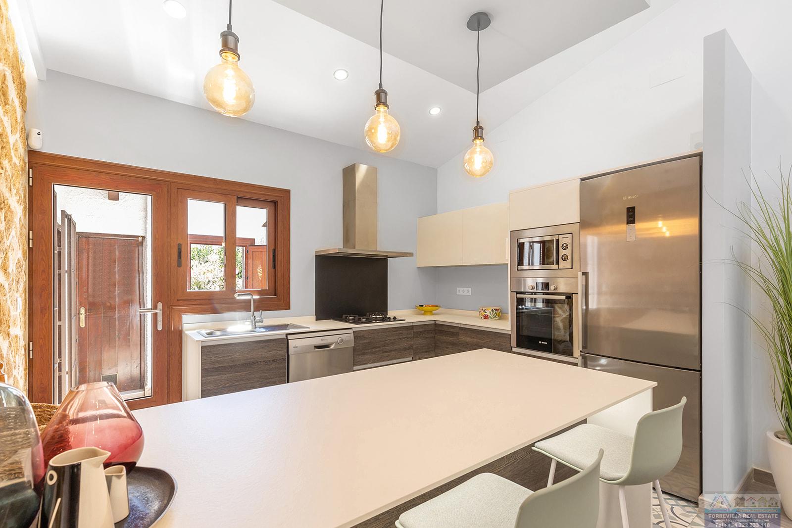 Venta de villa en Orihuela