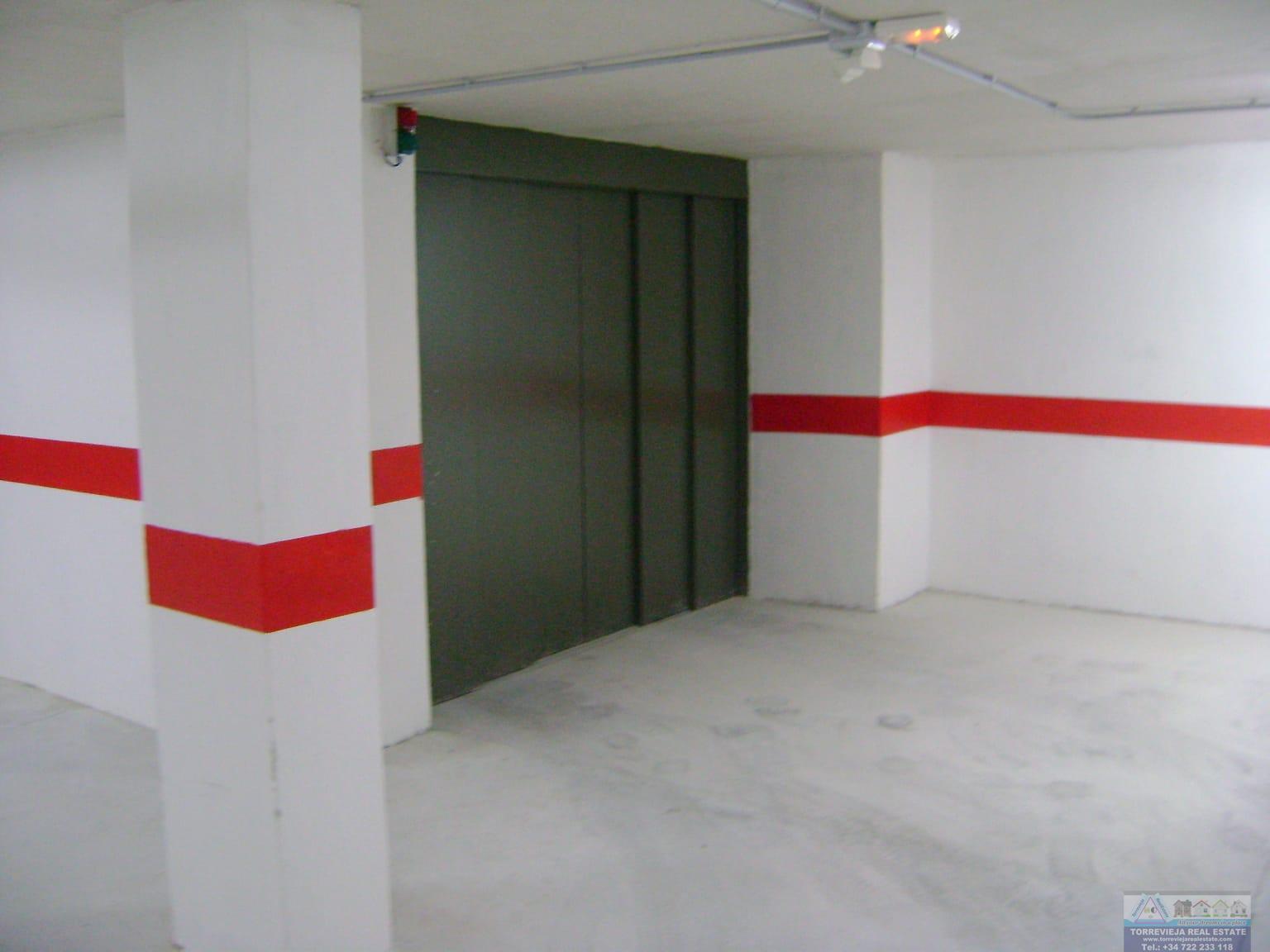 Venta de garaje en Torrevieja