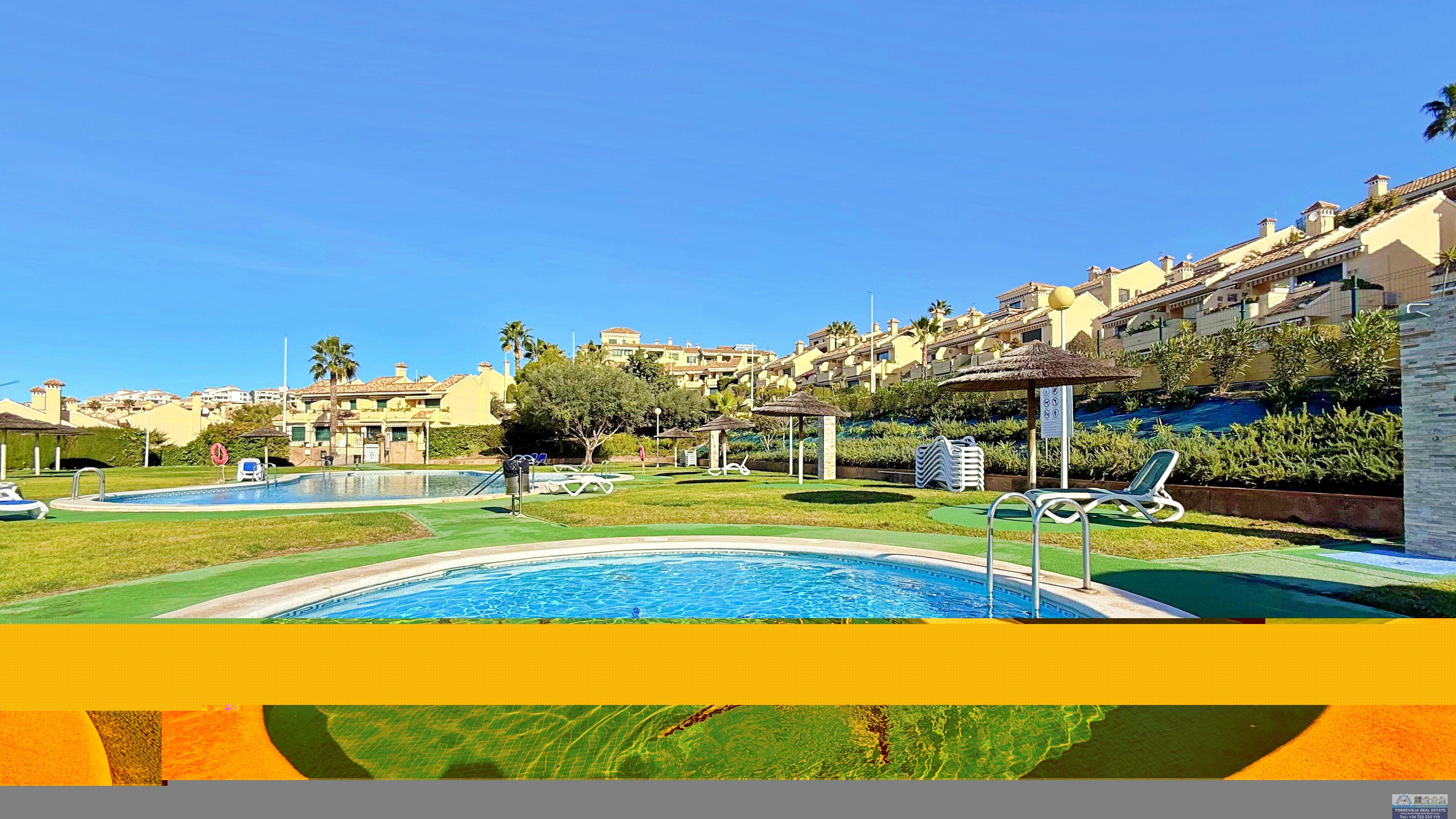 Venta de villa en Orihuela