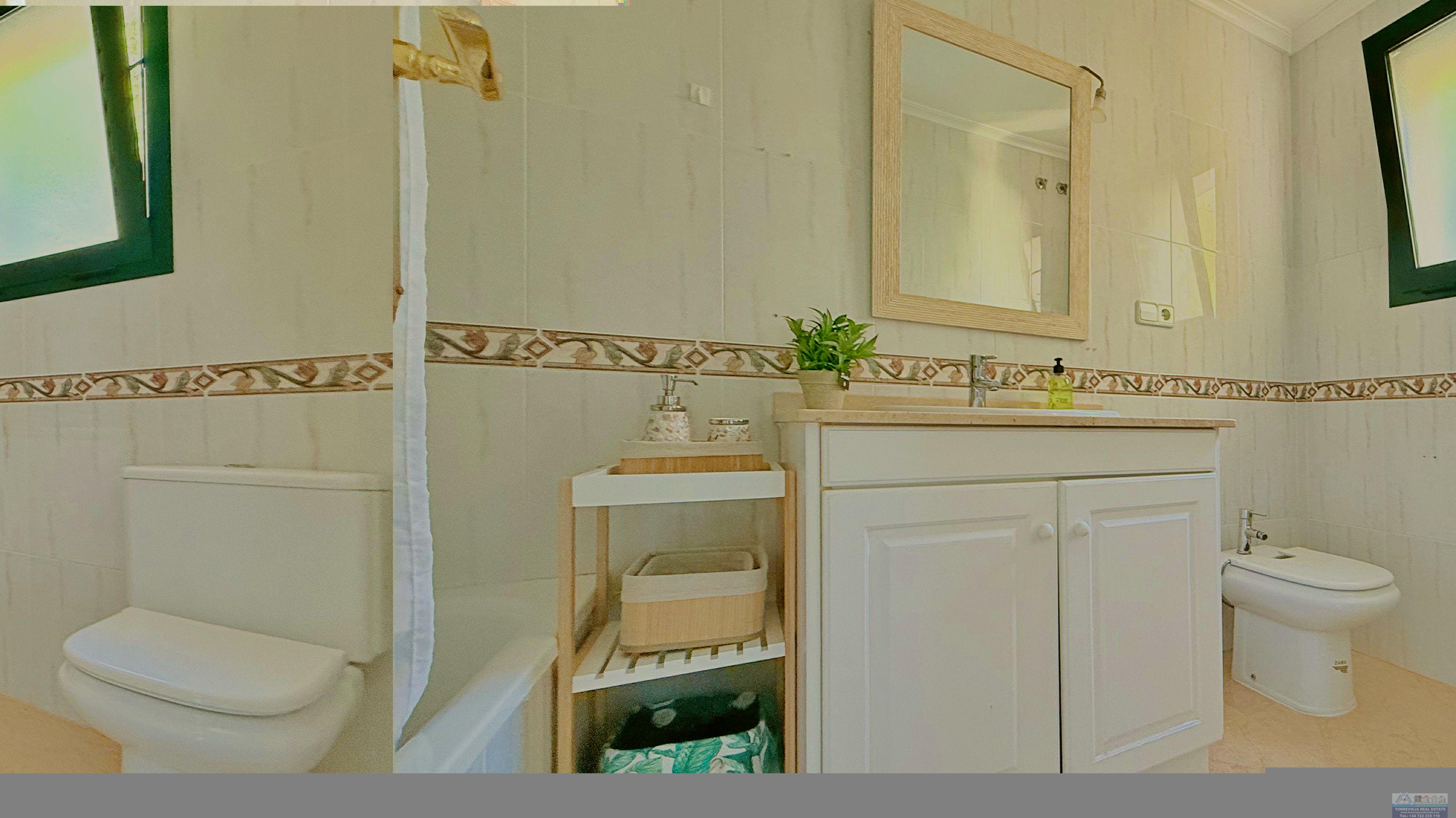 Venta de villa en Orihuela