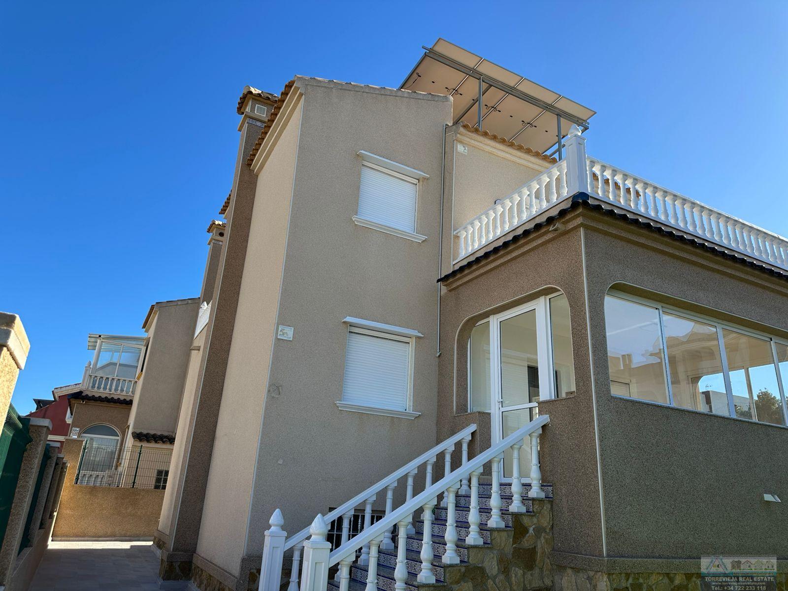 Venta de chalet en Torrevieja