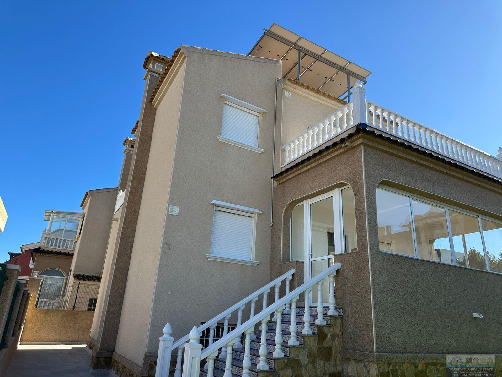 Venta de chalet en Torrevieja